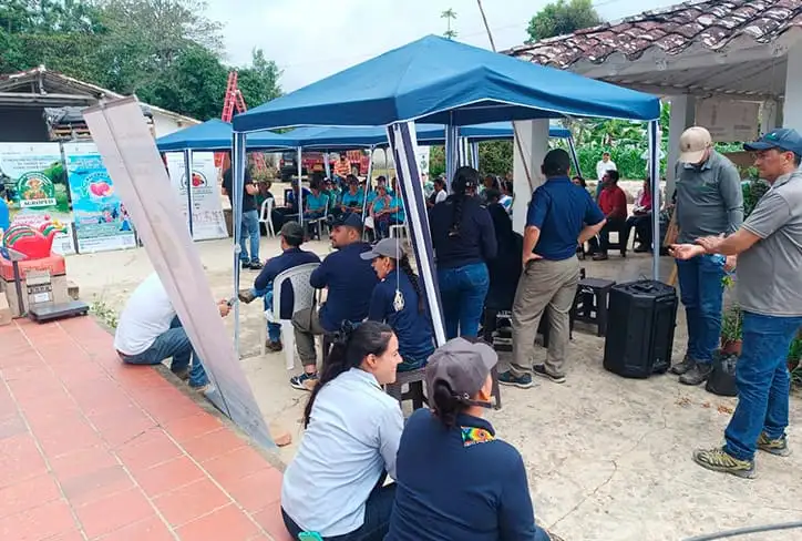Feria agropecuaria Fundacreco